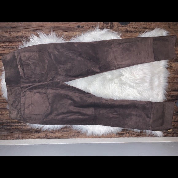 Fendi Pants - Picture 9 of 12